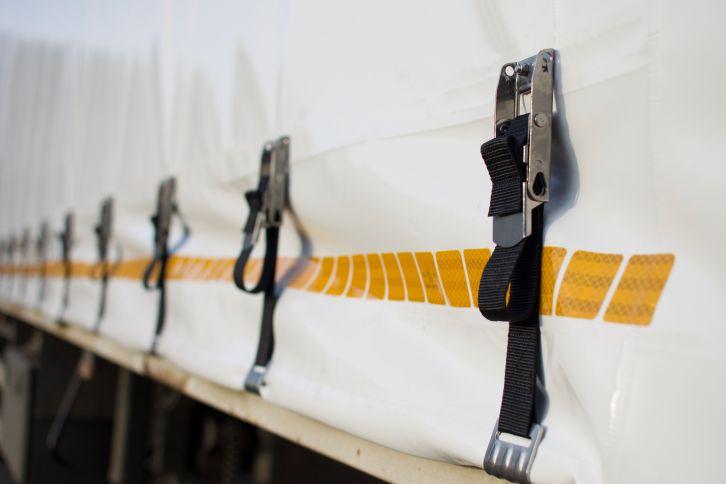 Bâches pour camions près de Lannion